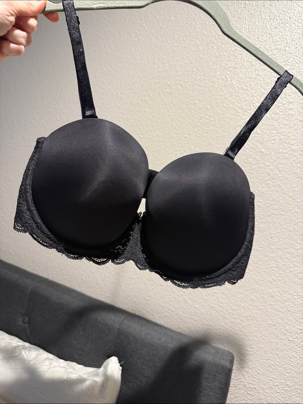 Victoria’s Secret Black Lace-Trim bra